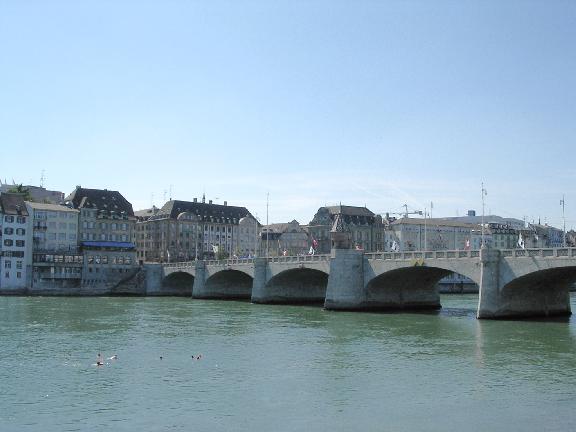 Mittlere Bruecke